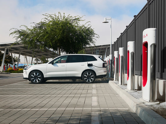 Volvo's 2025 EVs to Include Tesla Supercharger Adapter, Expanding Charging Options for Owners