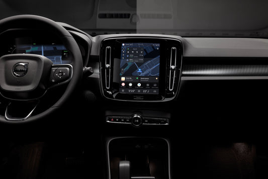 Volvo’s 2026 Lineup Tech Upgrades: Snappy Chips and Plugged-In Perks